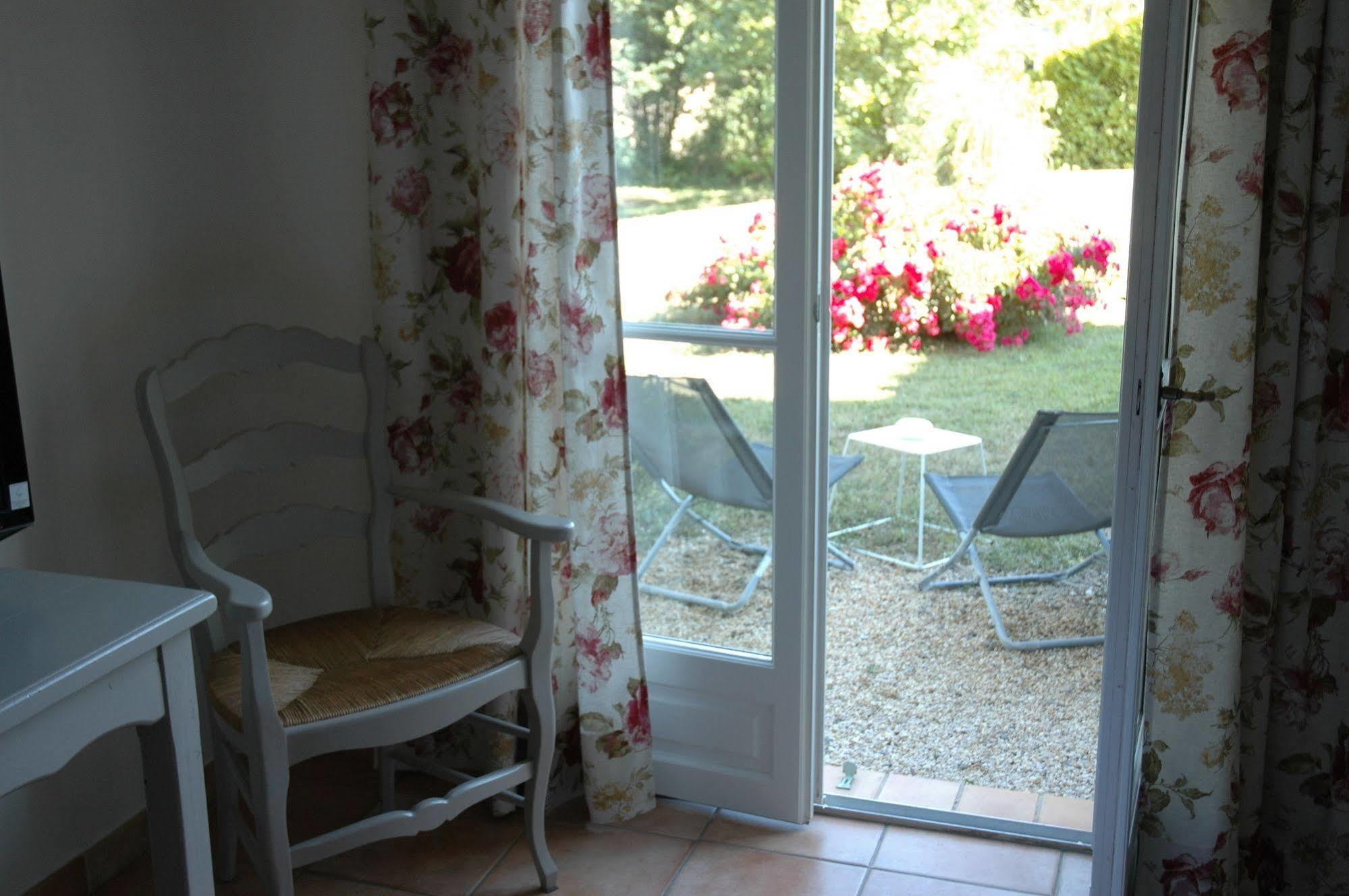 Hotel La Bastide Saint Martin Carcassonne Exterior photo